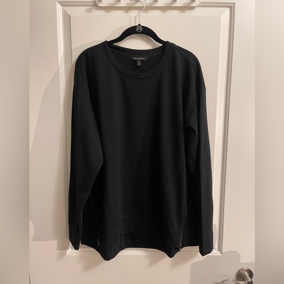 Banana Republic Women’s Black Sweatshirt with Side Zippers Size XL - Picture 1 of 8